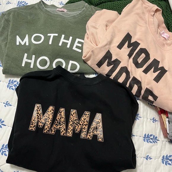 Lot of THREE mama tops - Picture 1 of 12